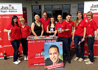 Die Teilnehmer des JUSO Infostandes mit Anne Keßler und Susanne Reck aus Polch, sowie dem Vorsitzenden der Polcher SPD G