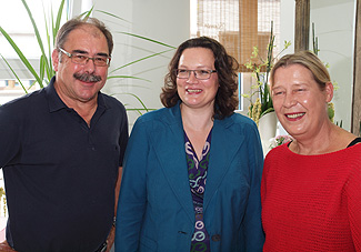 Andrea Nahles beim Floristik Fachgeschäft Blumig in Polch